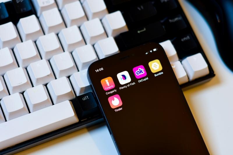 apps like grindr for straight